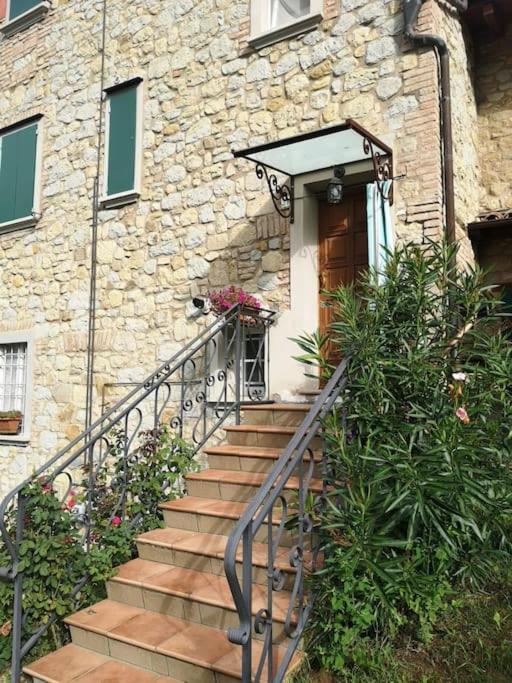 Podere P Ratizzoli II Piano Tole Kültér fotó