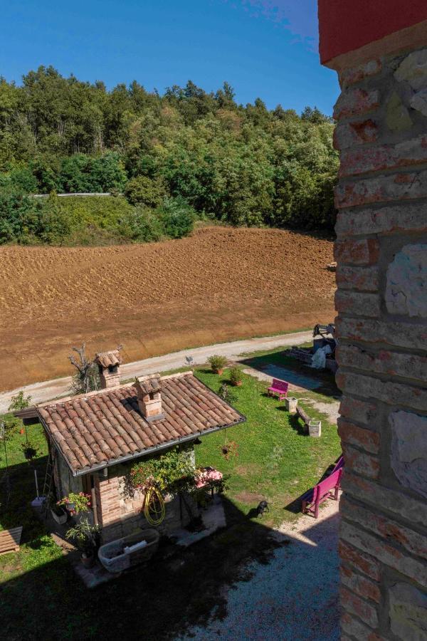 Podere P Ratizzoli II Piano Tole Kültér fotó
